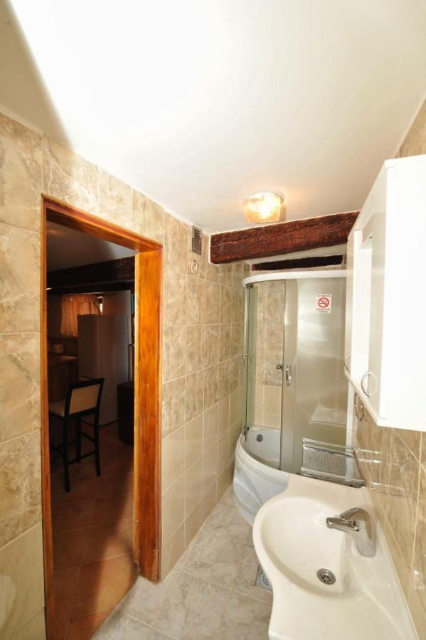 Apartments Monika Old Town Kotor Ngoại thất bức ảnh